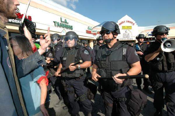 PROTEST IN HOLLYWOOD...