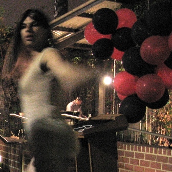 transunity DJ...