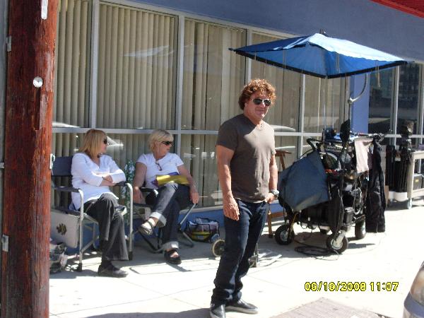 CBS equipo de filmac...