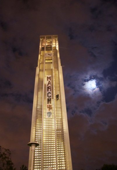 UCR Banner drop March 4, photo by Invisible Committee-IE