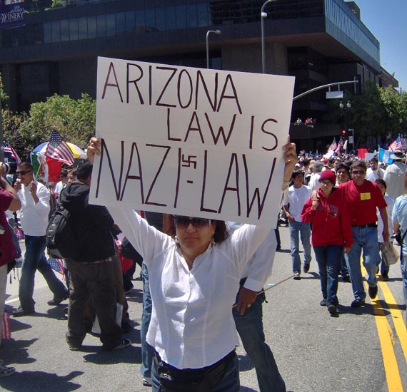 Arizona Law = Nazi l...