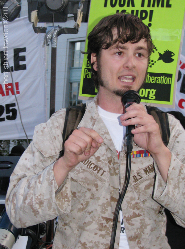 Occupy LA Protester ...