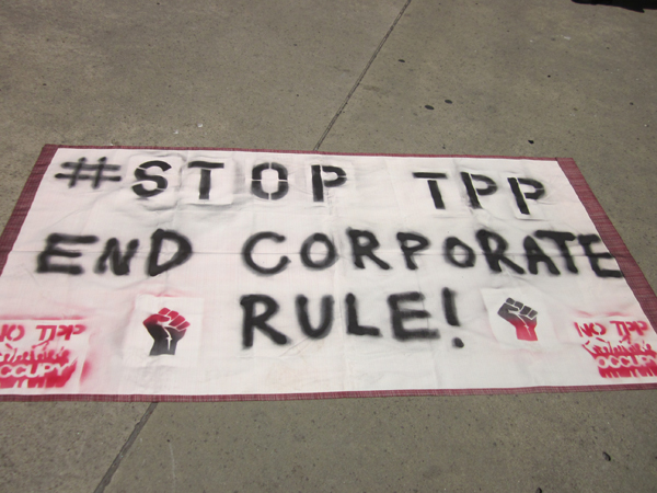 Stop TPP/End Corpora...