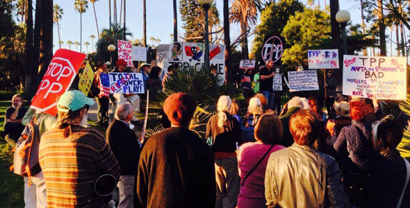 TPP Protesters Greet...