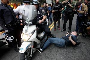 Crooked NYPD cops beating people up