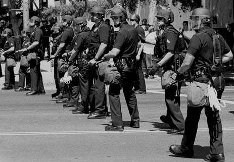 Police mass at Parke...