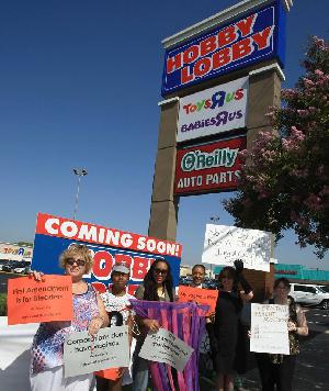 Successful Protest at new Burbank Hobby Lobby on 4th