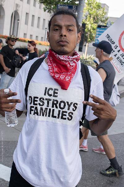 No Kings Rally DTLA ...