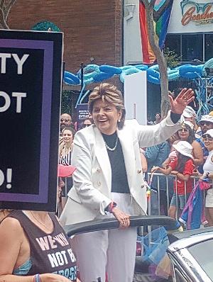 Attorney Gloria Allred