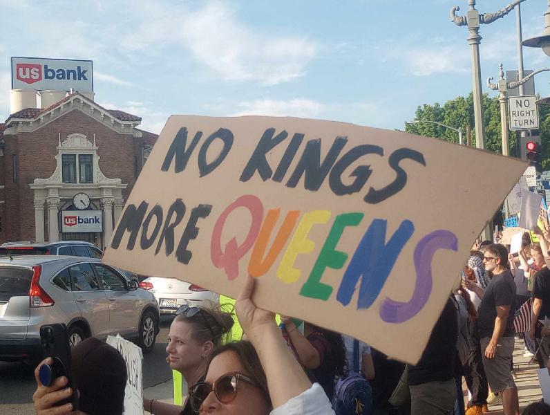 *No Kings *No Ice *N...